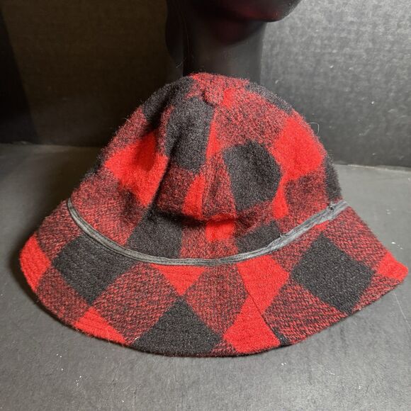 TWO Quality Vintage Woolrich Red Buffalo Plaid Women\'s Hats [Clothing 364] main image 9